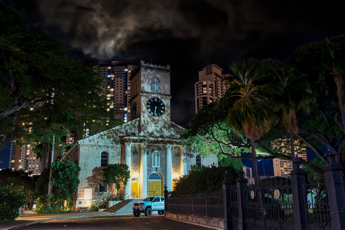 Honolulu Haunts and Hauntings Ghost Tour	 Experience Photo 3
